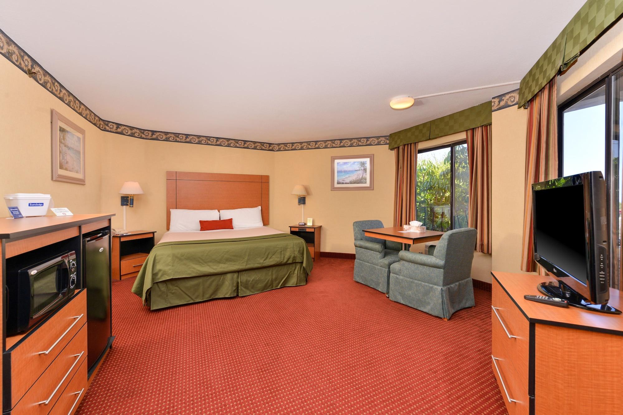 Travelodge By Wyndham San Clemente Beach Экстерьер фото